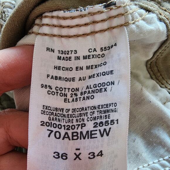 Wranger Relaxed Fit khaki tan cargo pocket pants mens size 36x34 READ - Picture 6 of 7